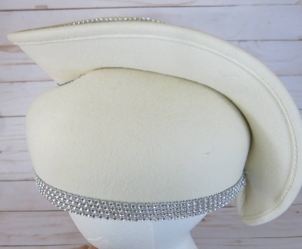 CHARMS *NWT* Hat Church Kentucky Derby Wedding Rhinestones Feathers Ivory Glam